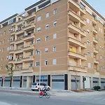 Brand New Central Apartments - Beachfront