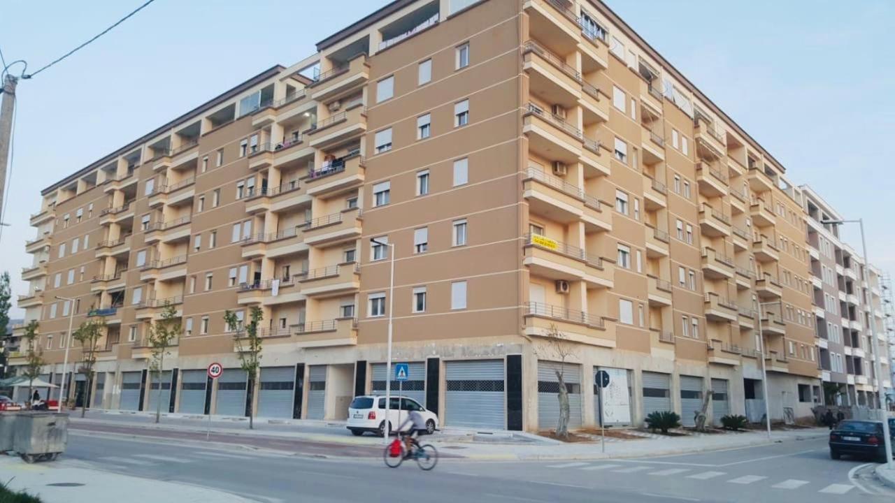 Brand New Central - Beachfront