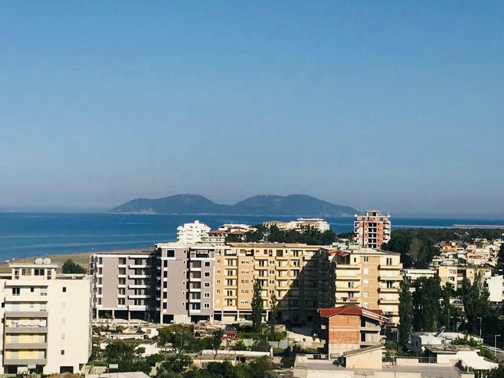 Brand New Central - Beachfront * Vlorë